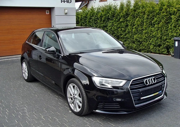 Audi A3 cena 68990 przebieg: 166000, rok produkcji 2019 z Zawiercie małe 379